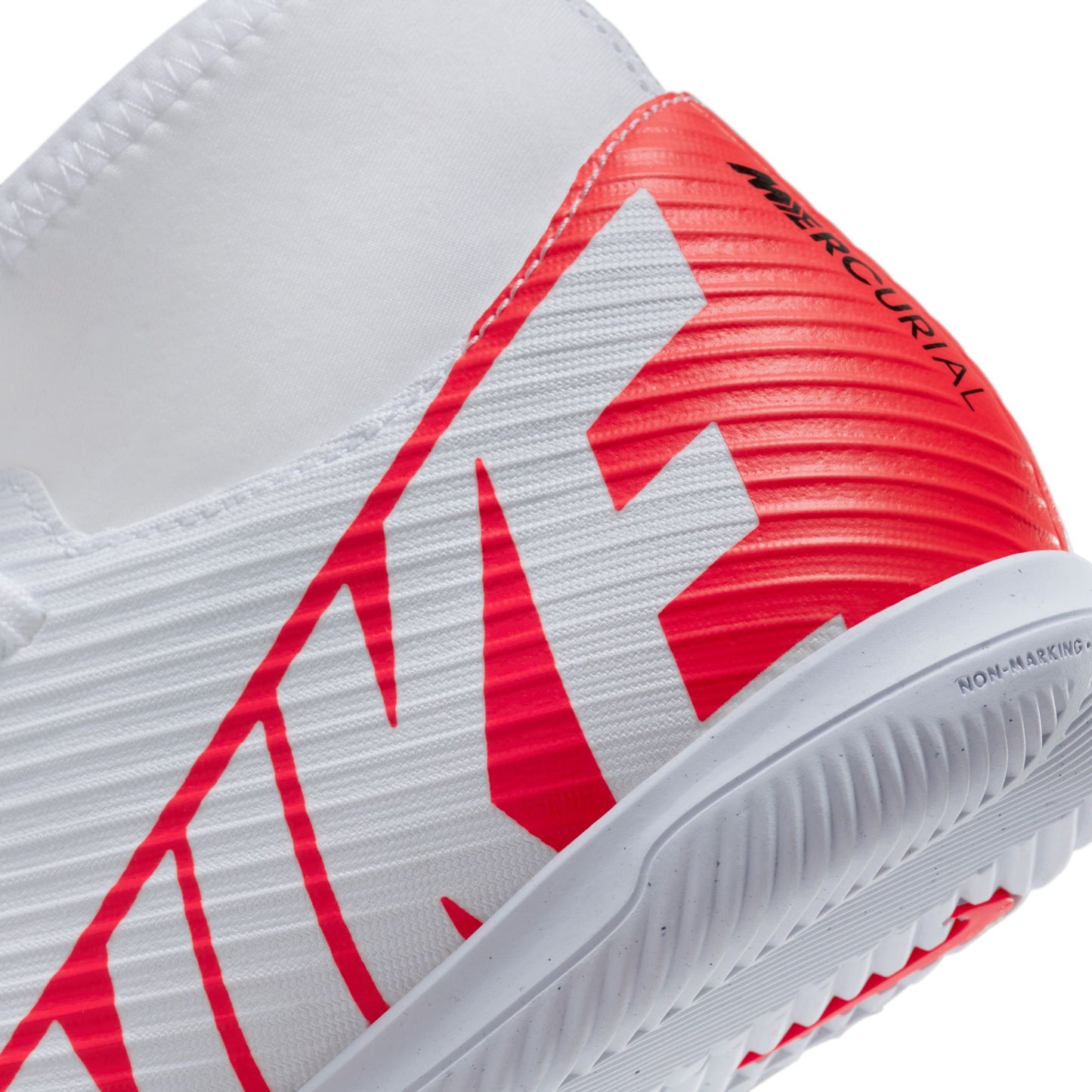 Nike Superfly 9 Club IC